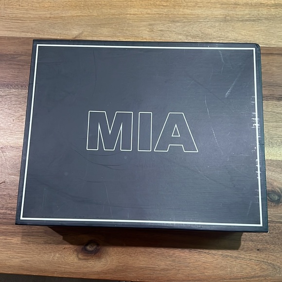 MIA Joslyn brown booties, size 9 - Picture 6 of 7